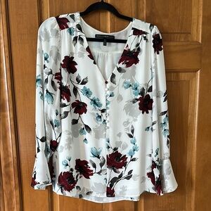 Floral V-Neck Blouse